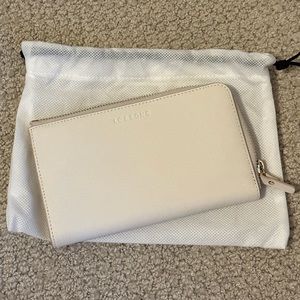 Lo & Sons Leather Saffiano Ivory-Gold-Camel wallet
